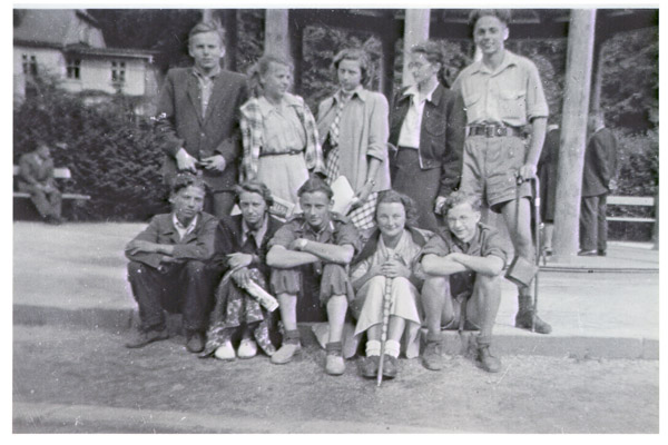 Szkolny obóz letni w Lewinie Klodzkim 1949