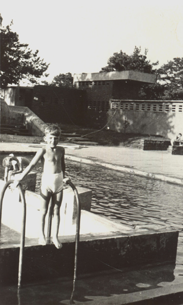 basen na Poligonie 1959
