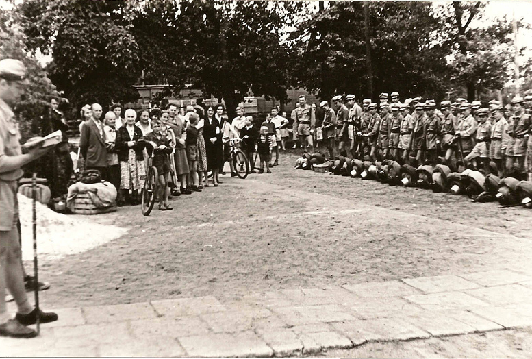 Lipiec 1958r Bieszczady Zwierzyń, Myczkowce koło Leska