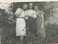 1941r przed domem u Glesnerów